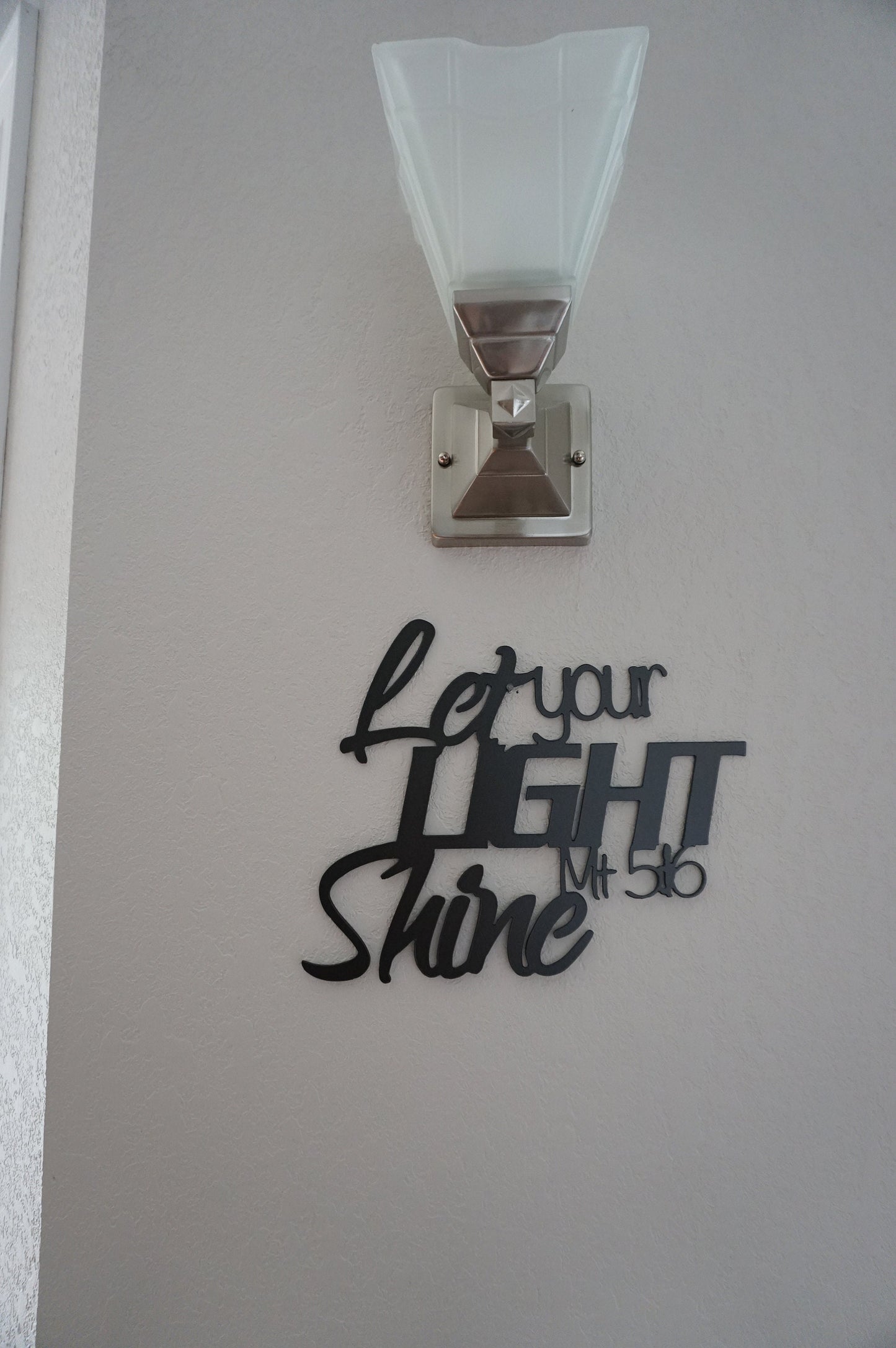 Let Your Light Shine Metal Scripture Sign / Matthew 5:16